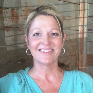 Meet your Posher, Janet